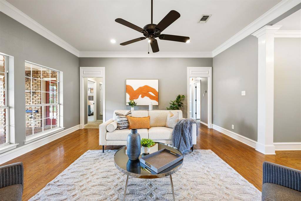 1907 Woodland Hills Lane, Weatherford, TX 76087