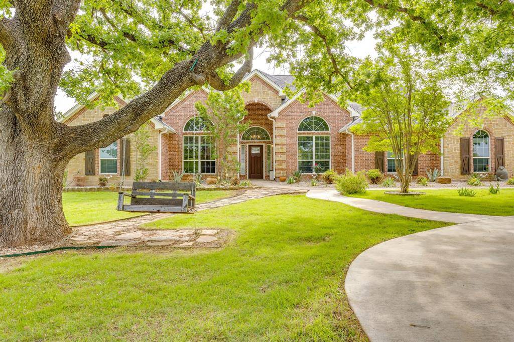 359 Saddle Club Road, Weatherford, TX 76088