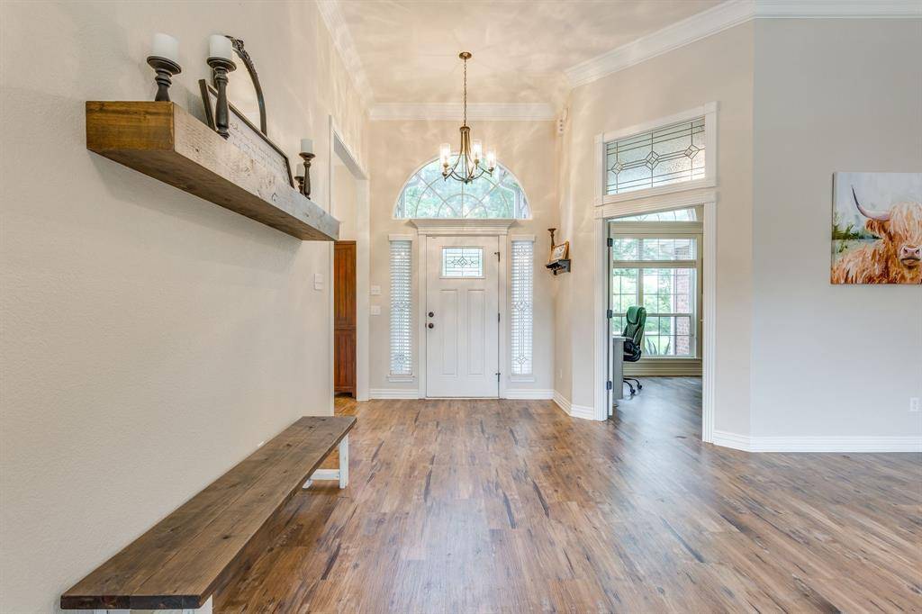 359 Saddle Club Road, Weatherford, TX 76088