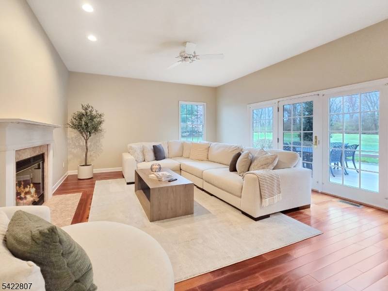 17 Mullen Ln, Lafayette Twp., NJ 07848