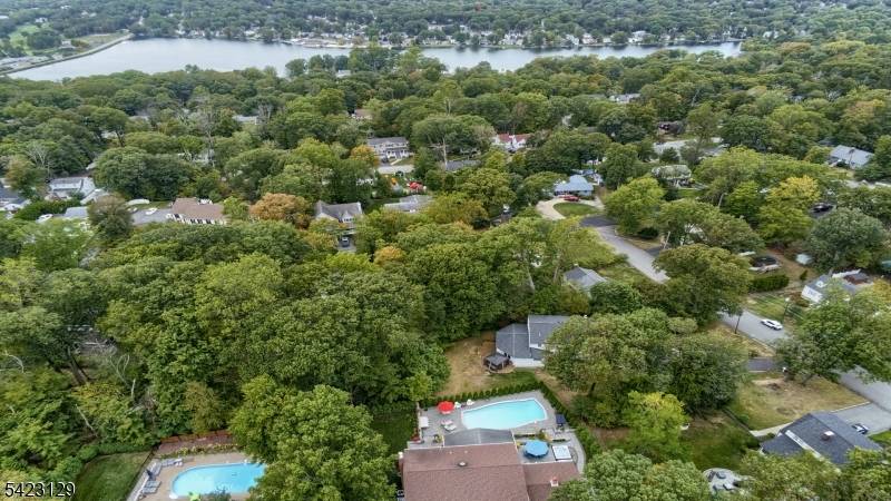 23 Erli St, Wayne Twp., NJ 07470