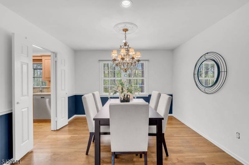 44 Manitou Cir, Westfield Town, NJ 07090