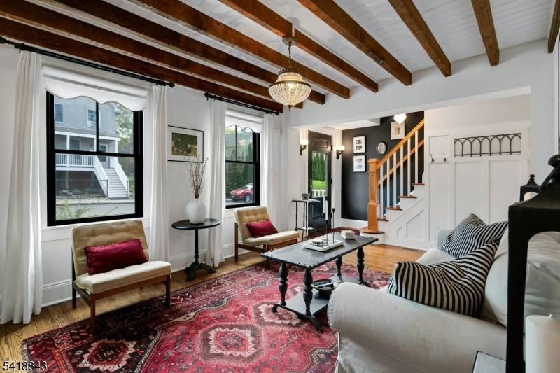 99 Macculloch Ave, Morristown Town, NJ 07960