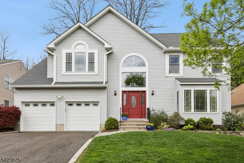 7 Blazure Dr, Bernardsville Boro, NJ 07924