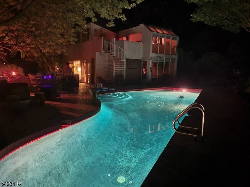 72 Washington Valley Rd, Morris Twp., NJ 07960