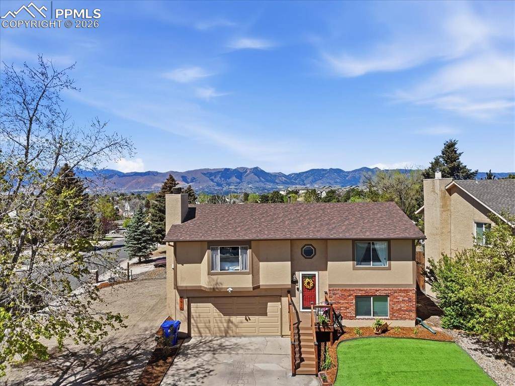 7910 Moundsview DR, Colorado Springs, CO 80920