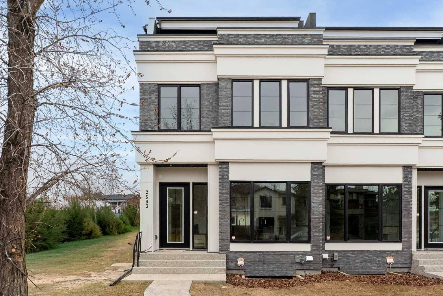 2533 2 AVE NW, Calgary, AB T2N 0H7