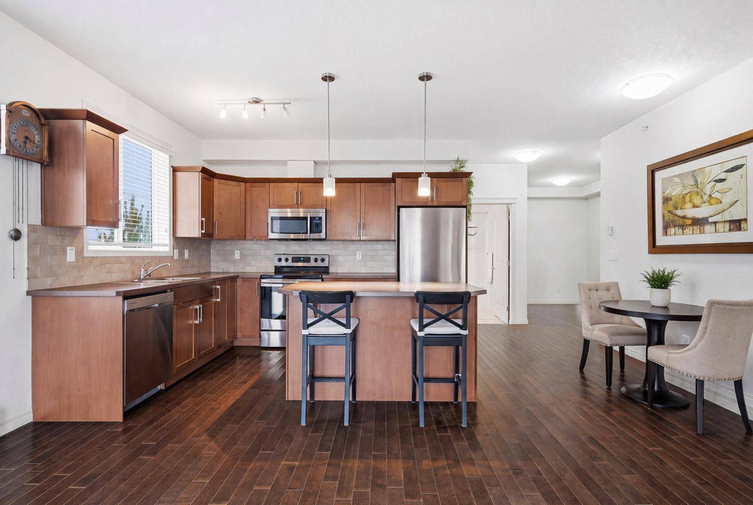 304 Cranberry PARK SE #412, Calgary, AB T3M 1W2