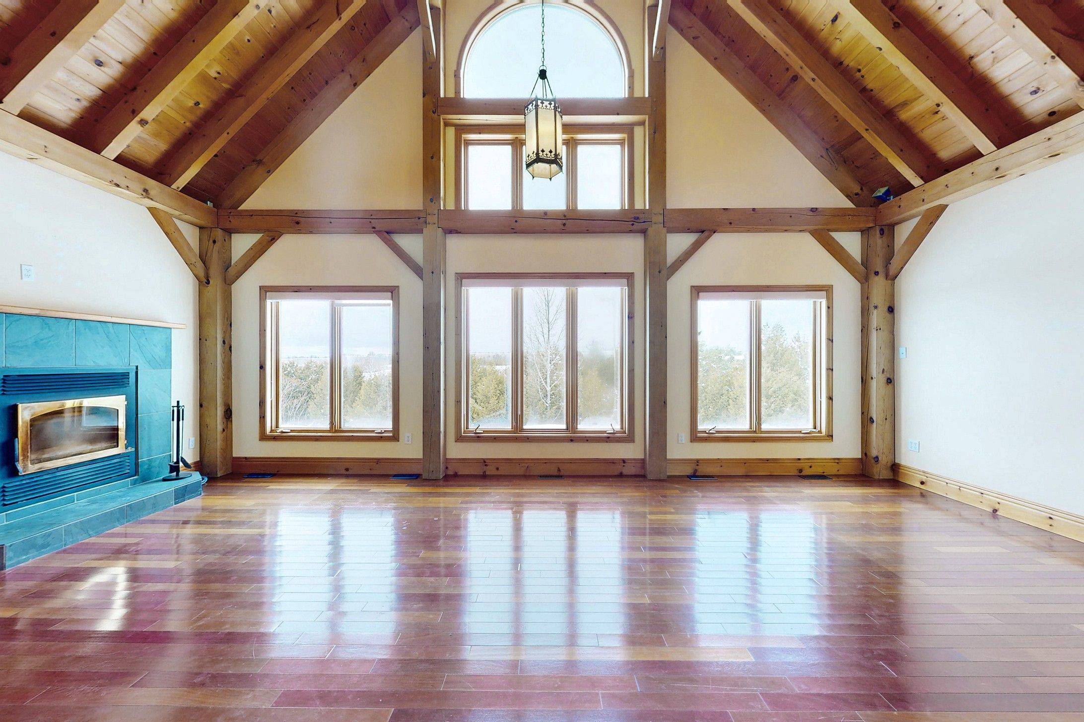 930 Howden RD E, Oshawa, ON L1H 7K4