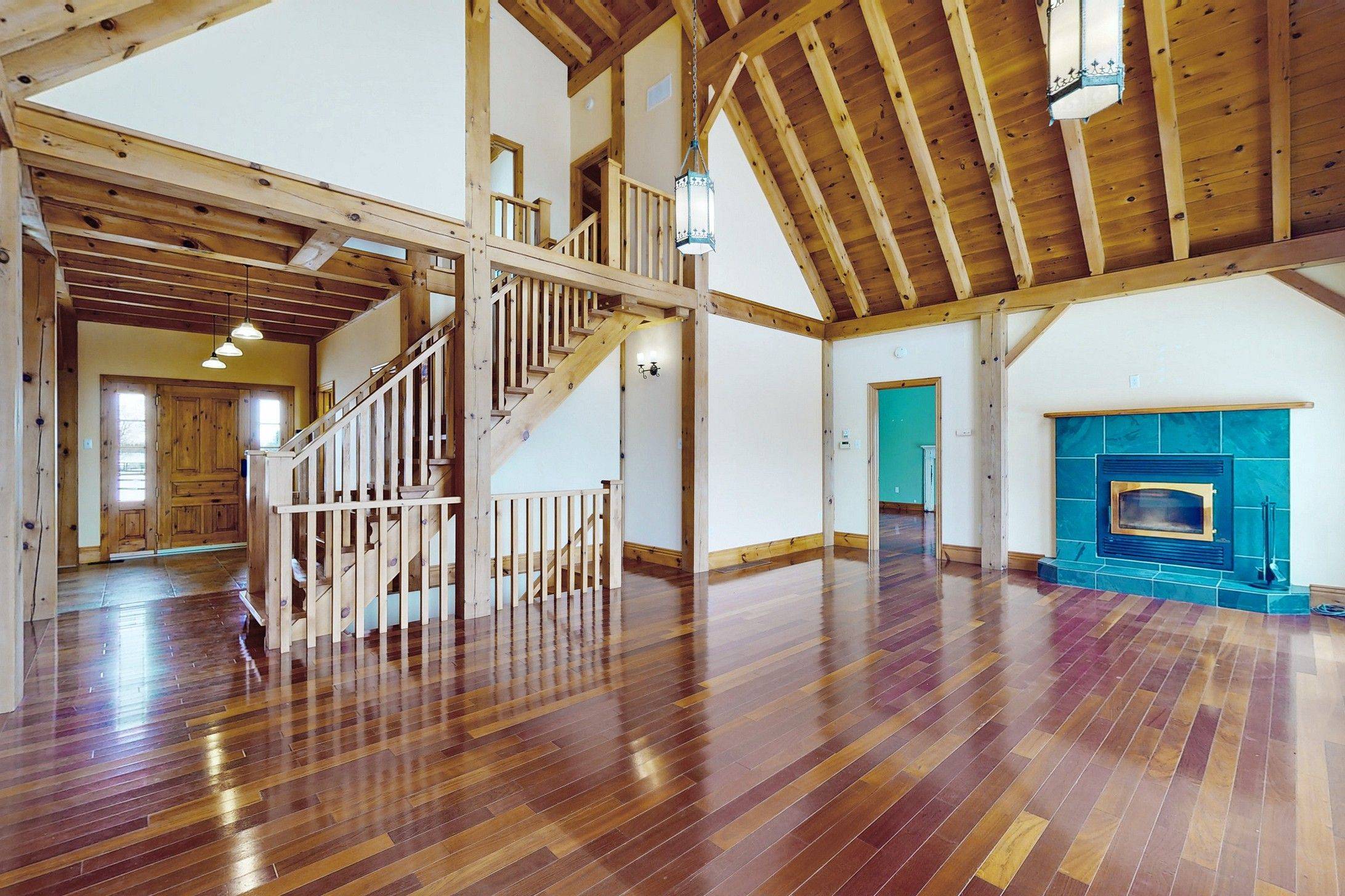 930 Howden RD E, Oshawa, ON L1H 7K4