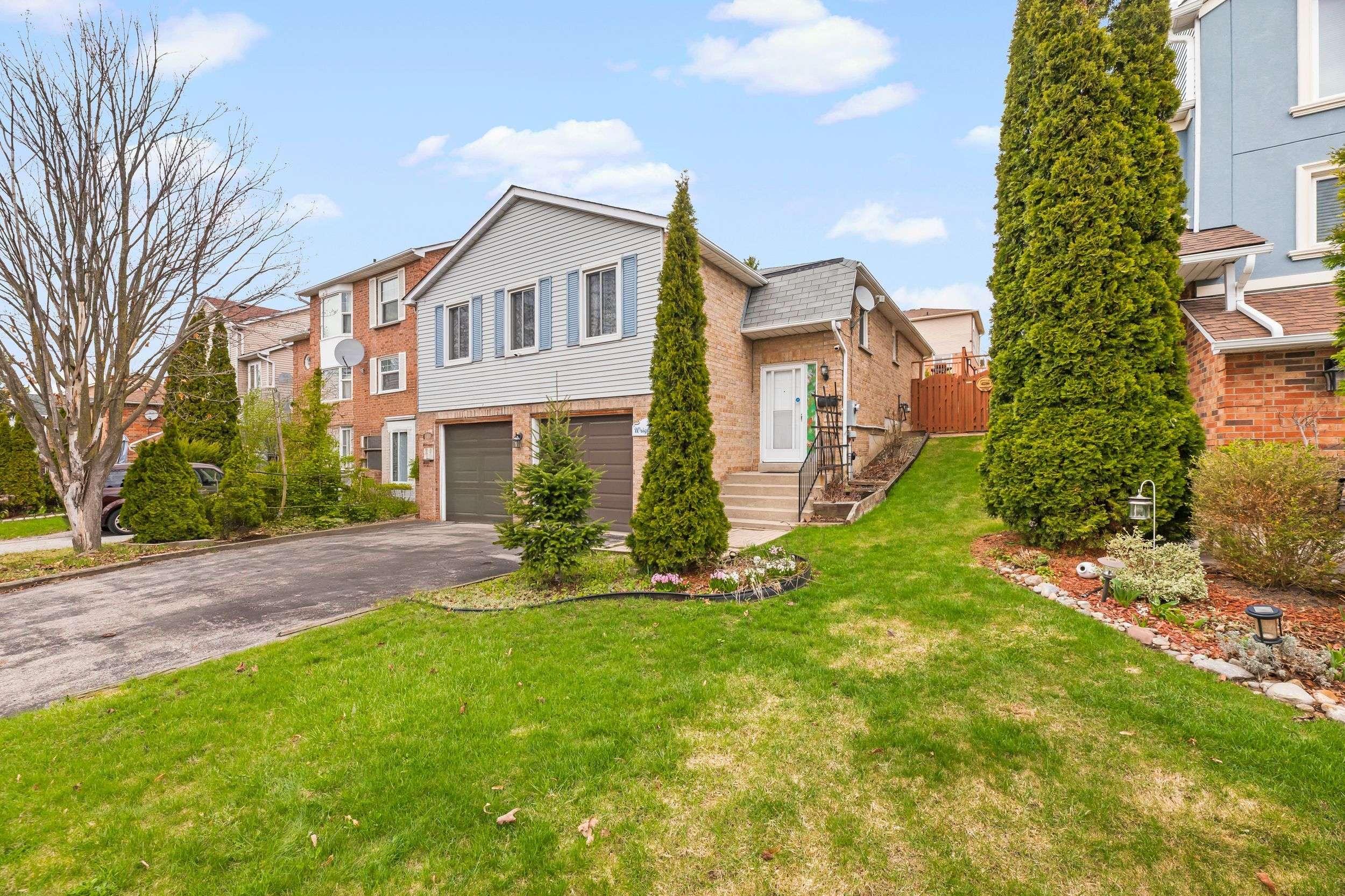 21 Wright CRES, Ajax, ON L1S 6S8