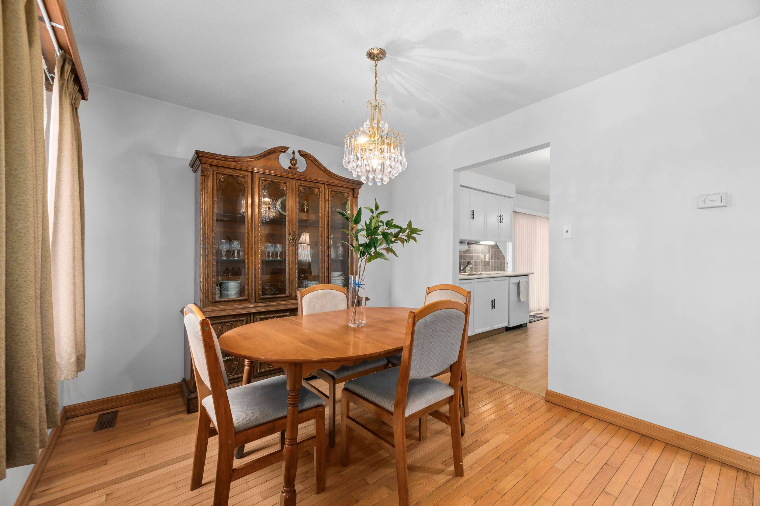 21 Wright CRES, Ajax, ON L1S 6S8