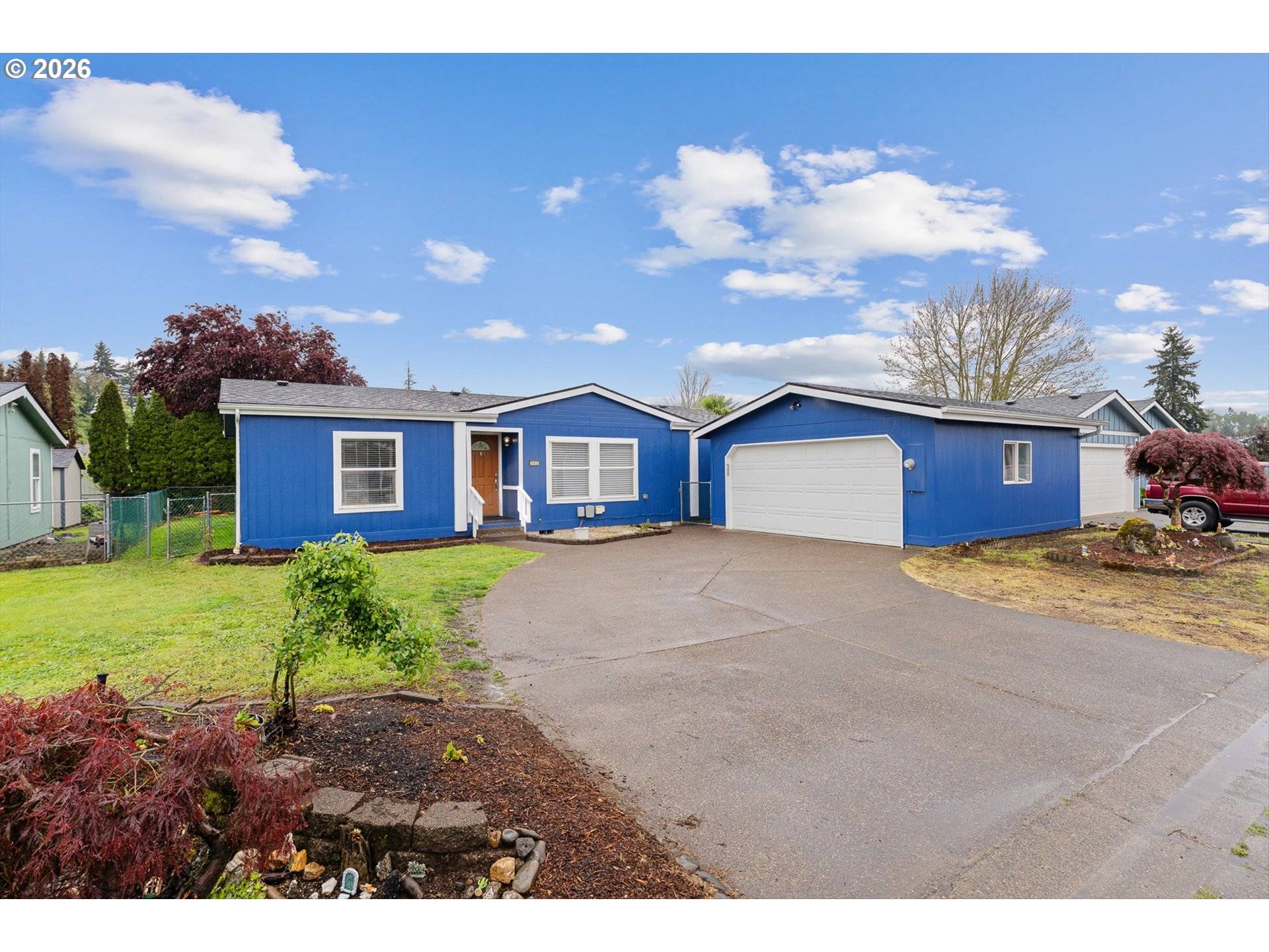 1655 S ELM ST #302, Canby, OR 97013