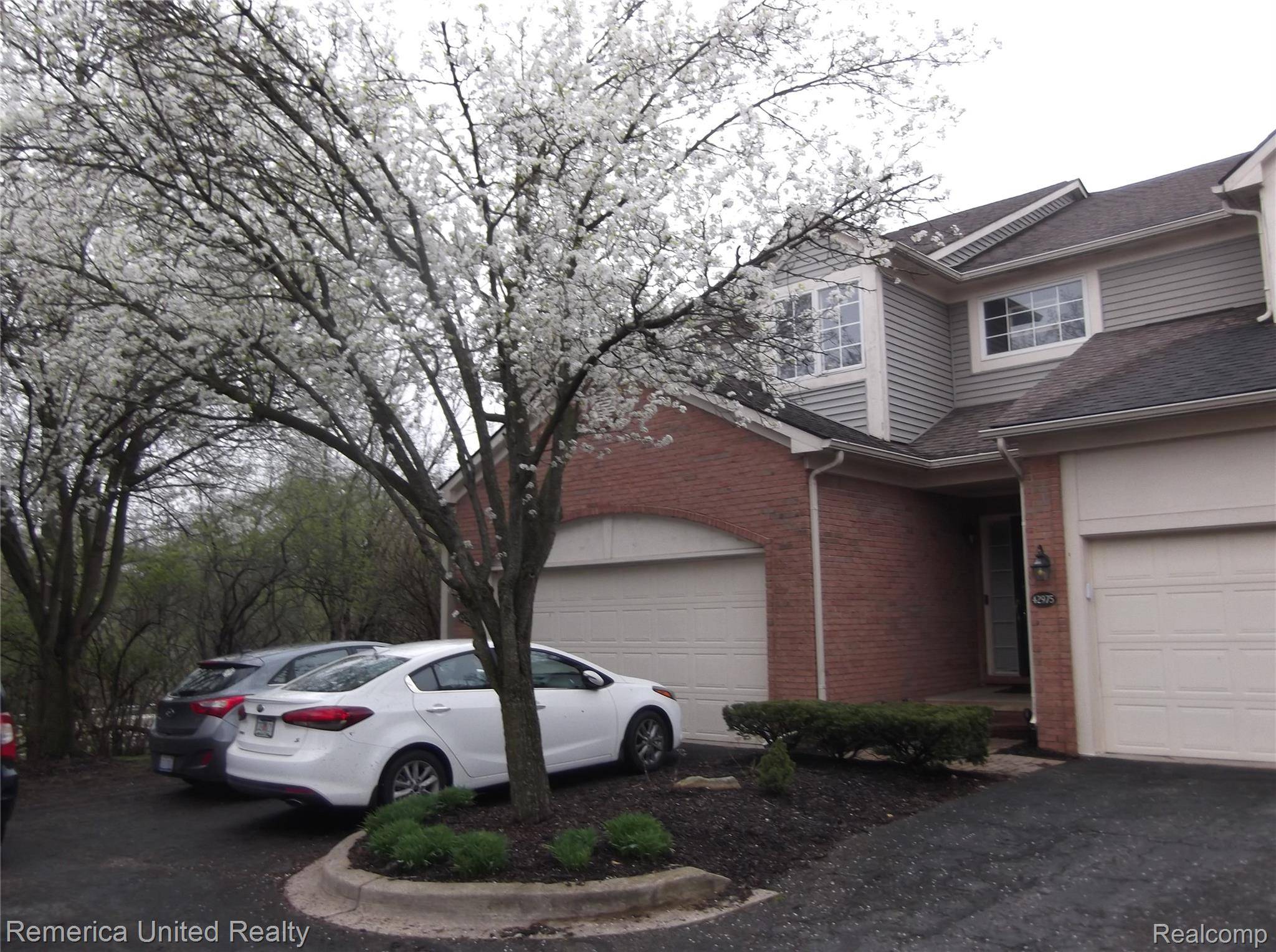 42965 River Bend DR, Plymouth Charter Township, MI 48170