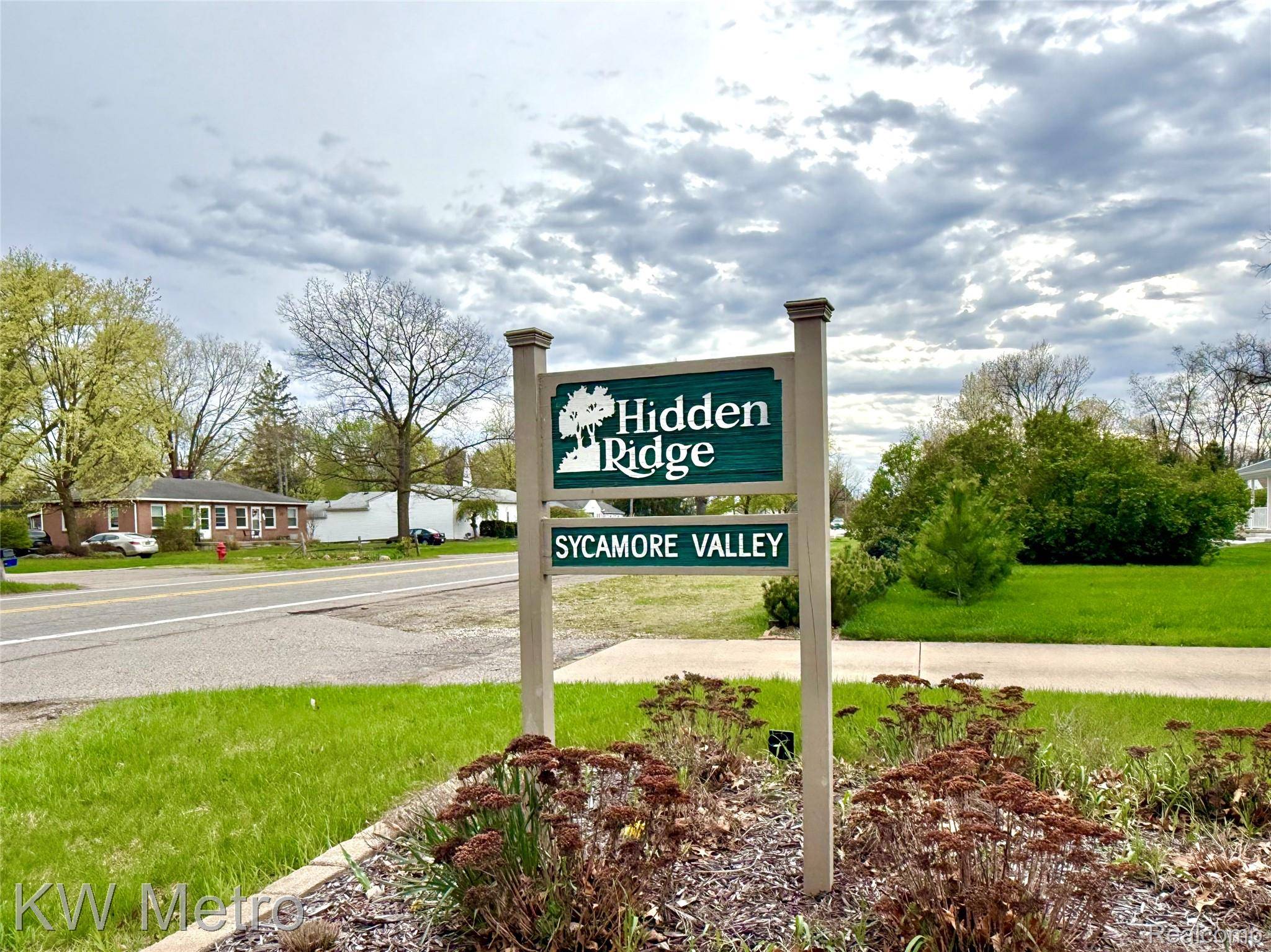 11773 Sycamore DR #25, Plymouth, MI 48170