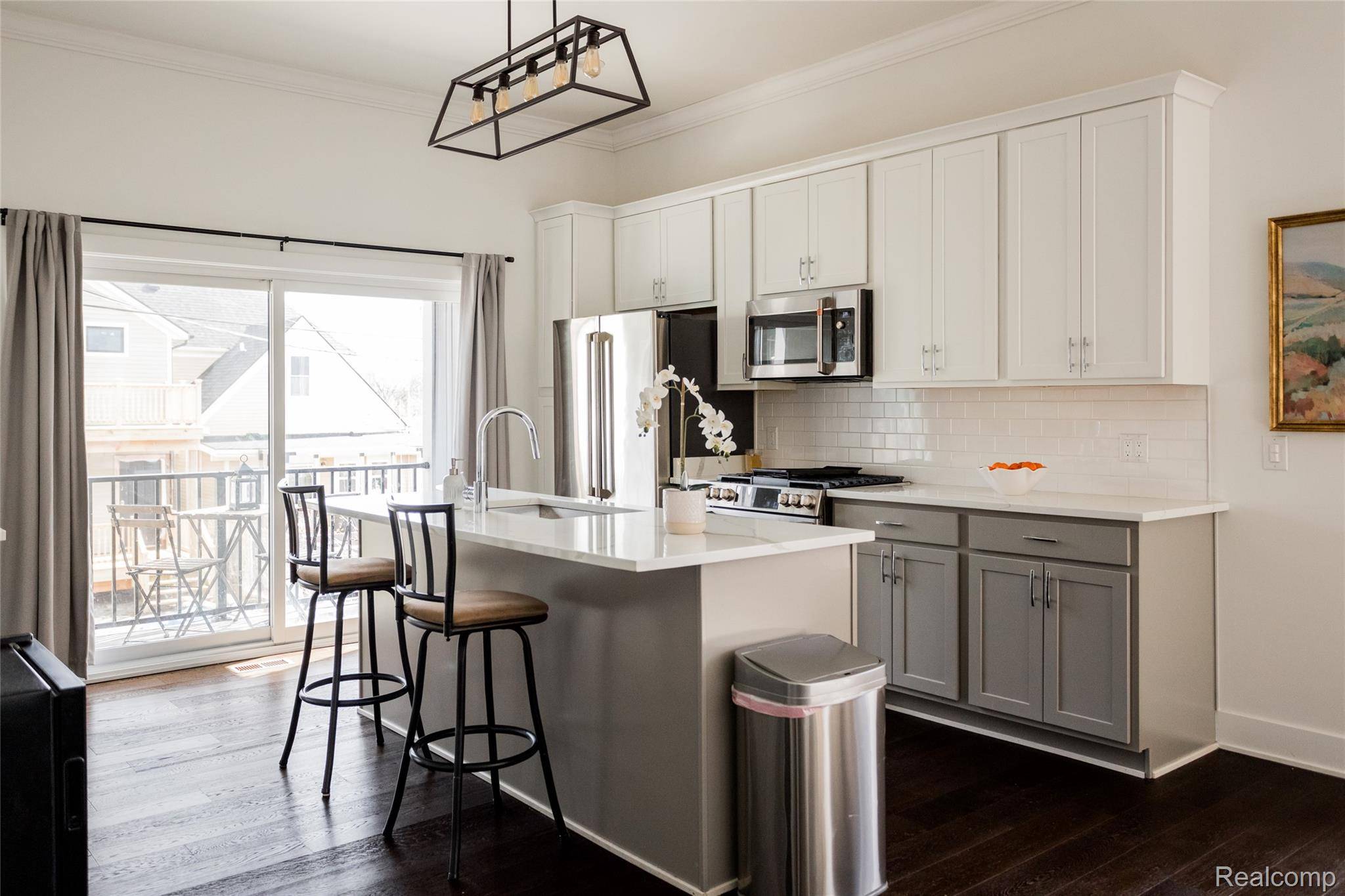 2037 11th ST #7, Detroit, MI 48216