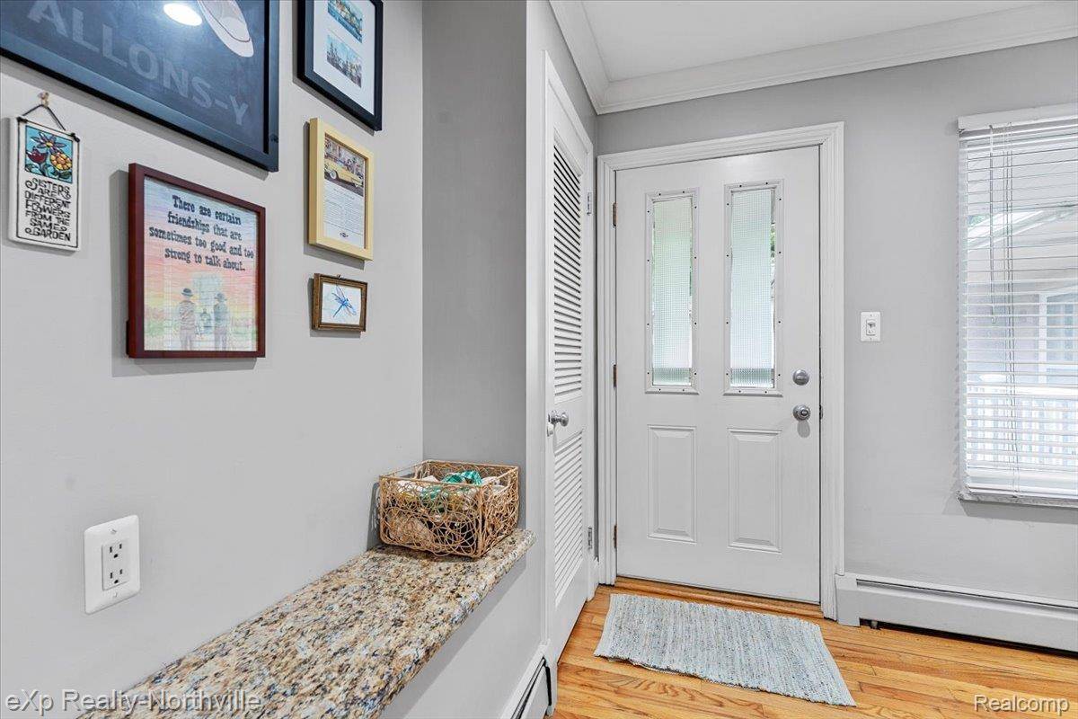 475 S Adams RD, Birmingham, MI 48009