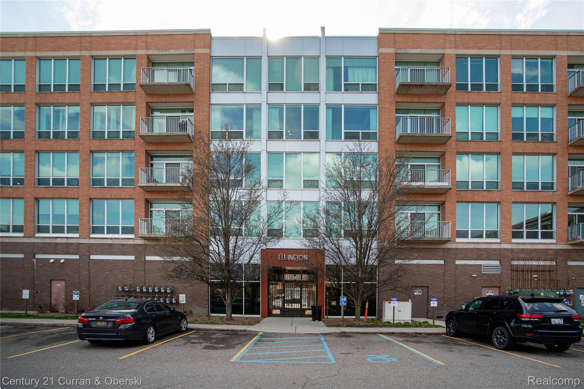 3670 Woodward AVE #303, Detroit, MI 48201