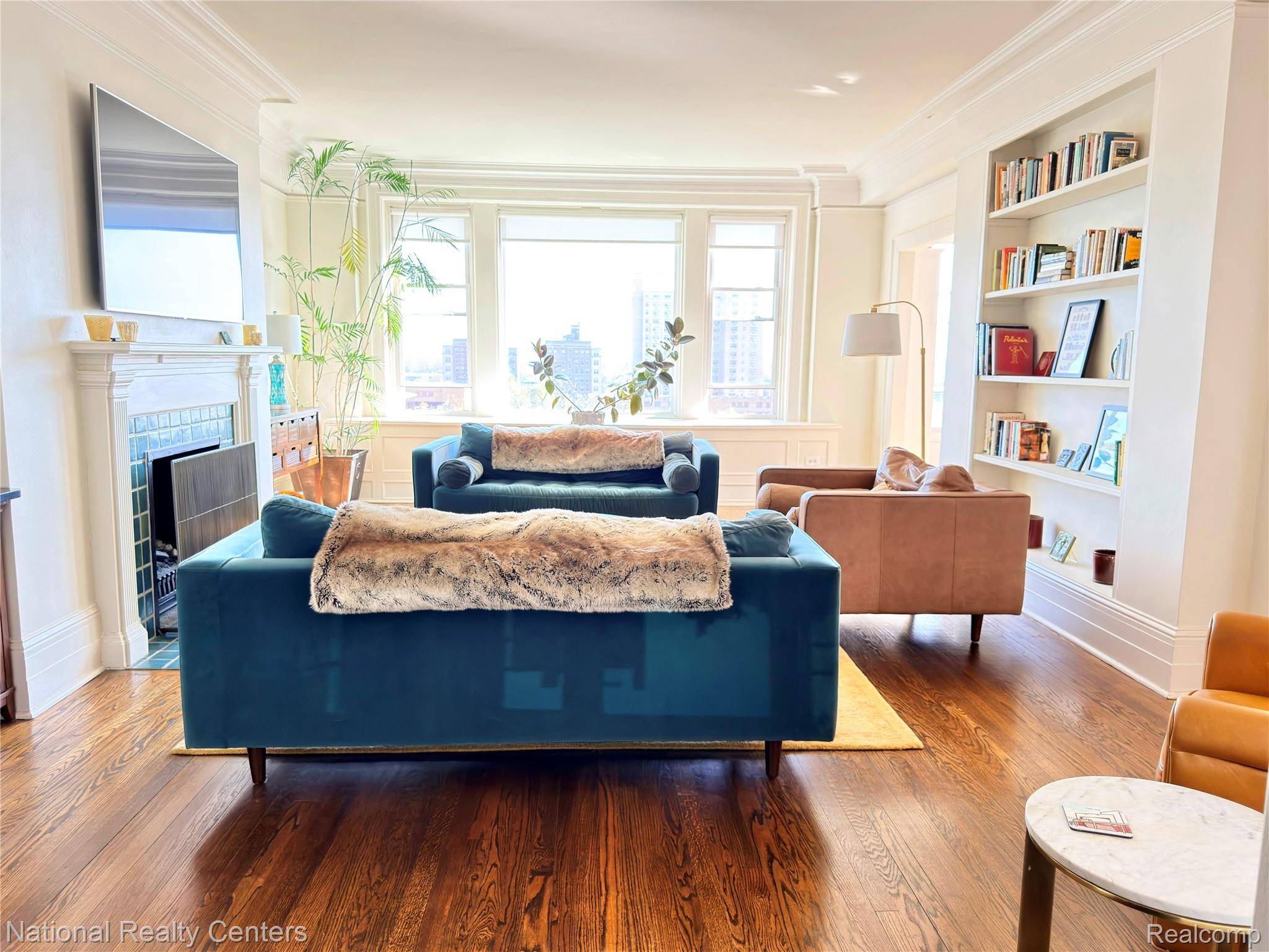 8120 E Jefferson Ave E Jefferson AVE #7E, Detroit, MI 48214