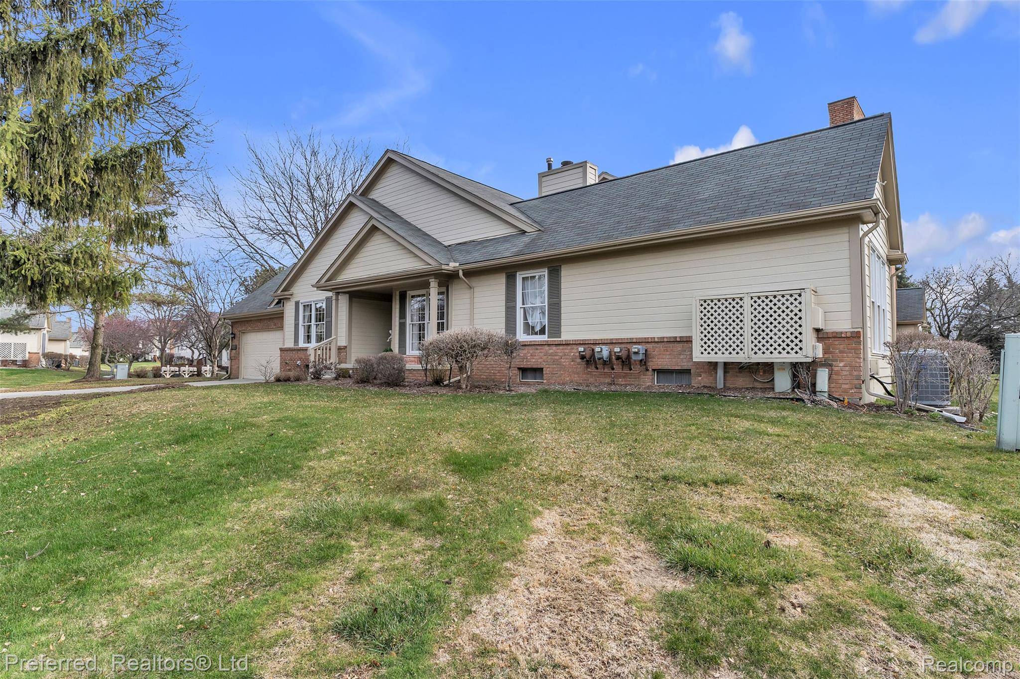 39797 Muirfield LN, Northville Township, MI 48168