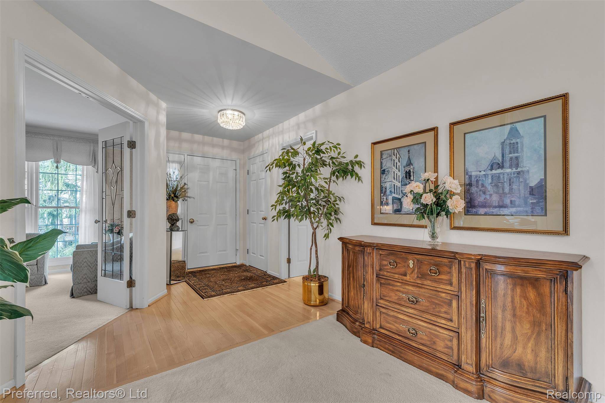 39797 Muirfield LN, Northvilletownship_wayne, MI 48168