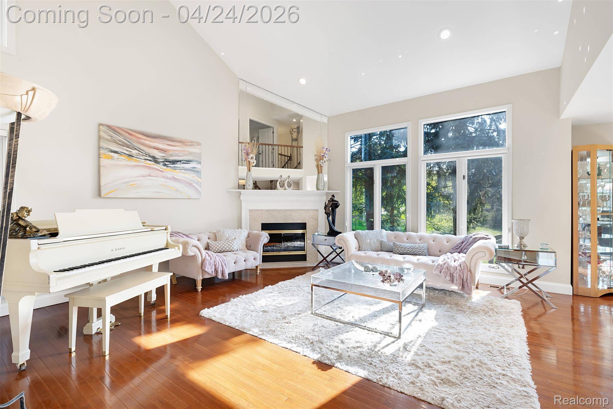 37814 Avon LN, Farmington Hills, MI 48331