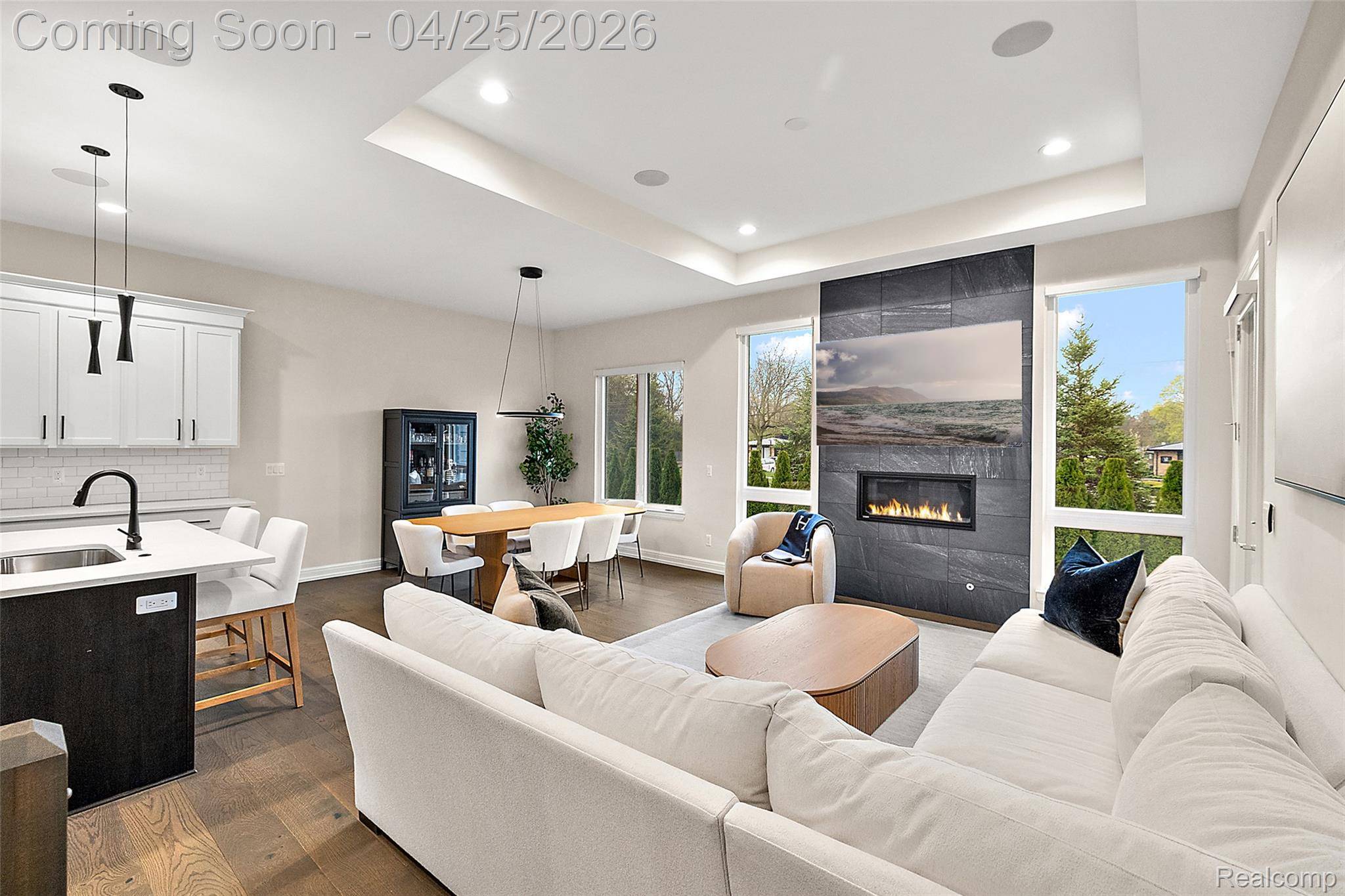 7487 Gramercy CIR, West Bloomfield Charter Township, MI 48322