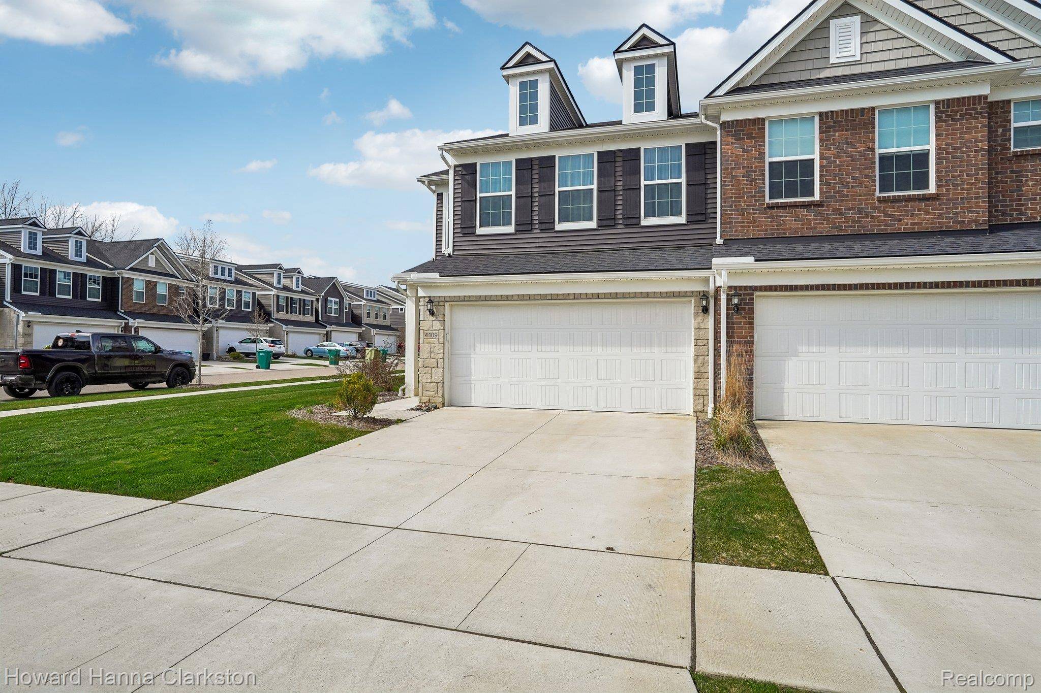 4109 Nottingham CIR, Independence Charter Township, MI 48346