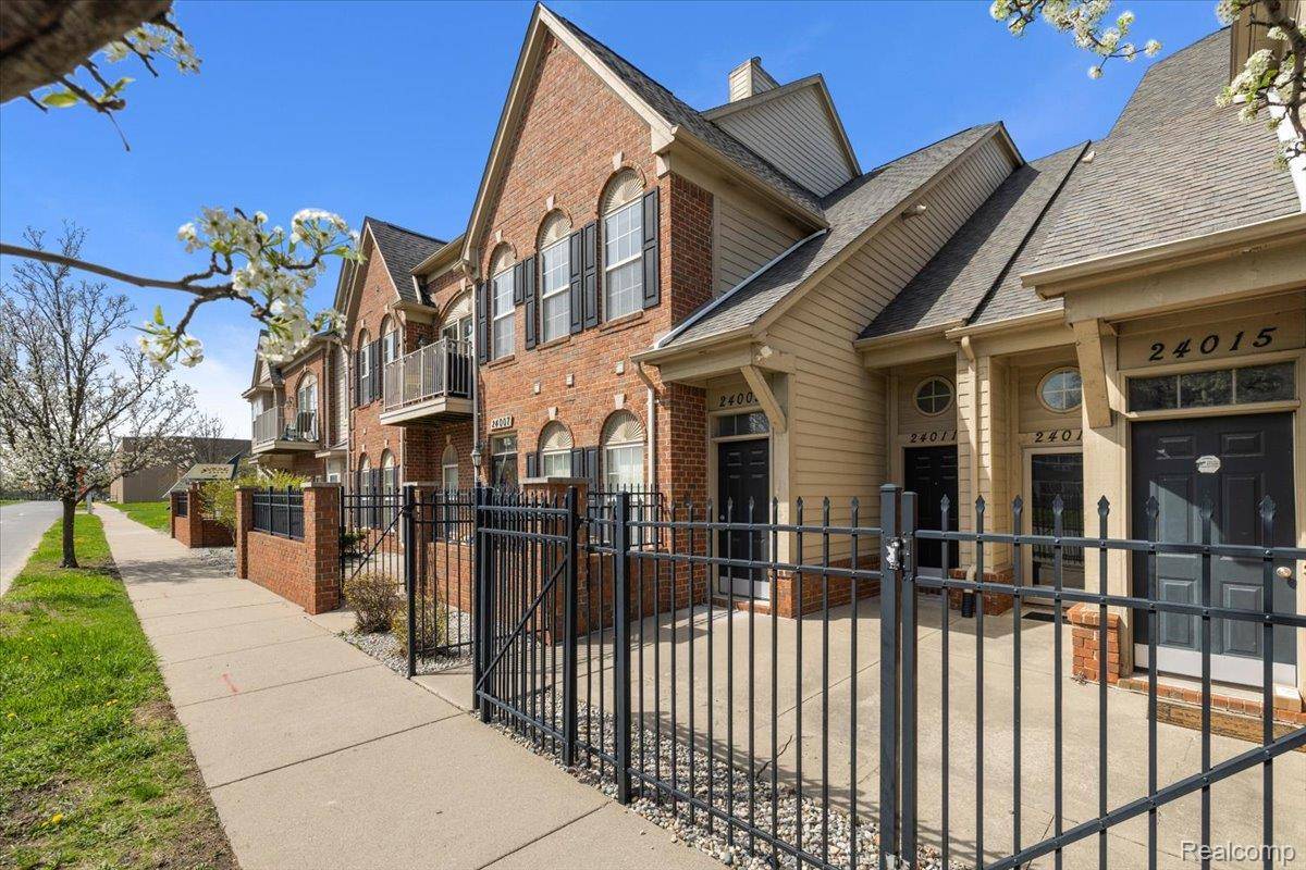 24009 Vance AVE, Hazel Park, MI 48030