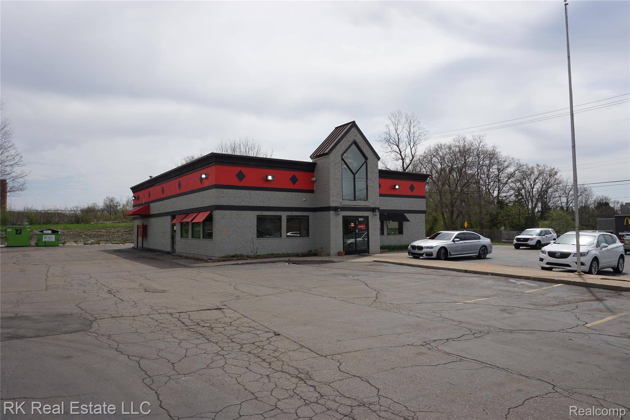 1252 N Ballenger HWY, Flint Charter Township, MI 48504