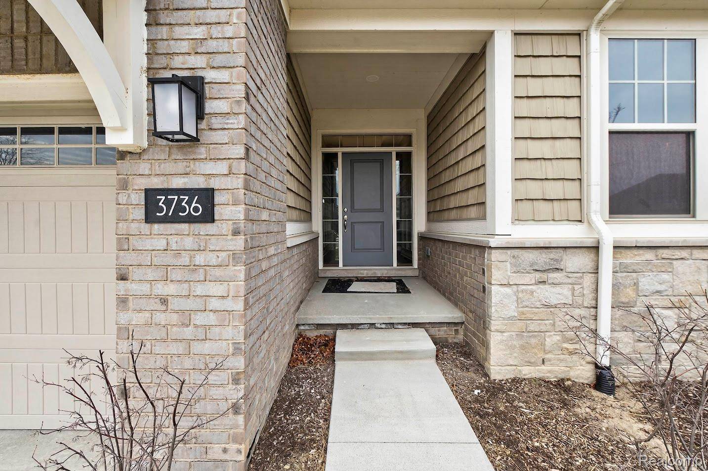 3736 Chatham PL #6, Brighton Township, MI 48114