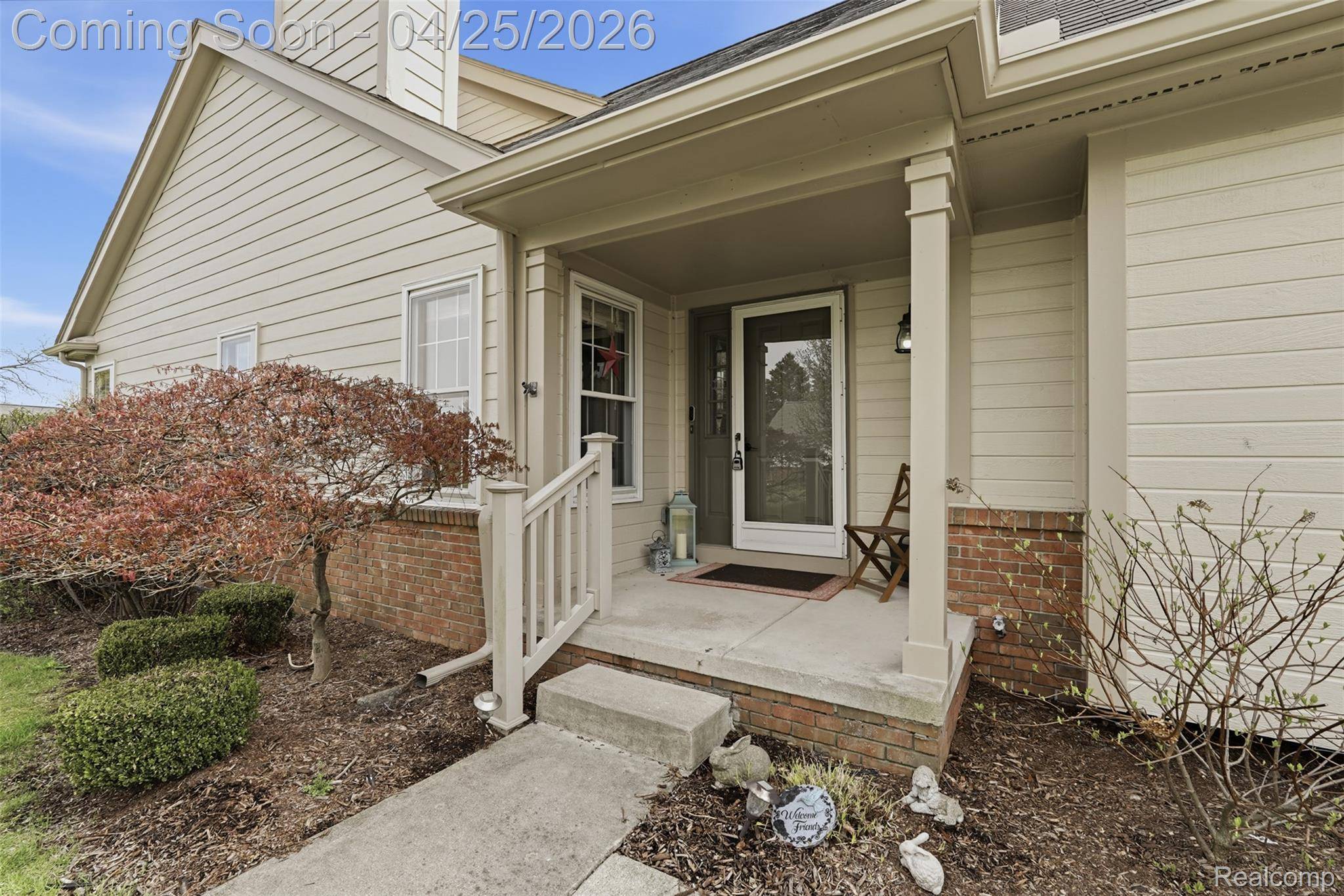 16318 Country Knoll DR, Northville Township, MI 48168