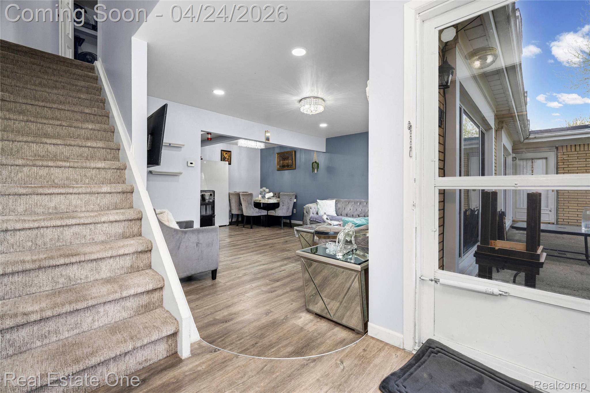 29888 City Center DR #4, Warren, MI 48093