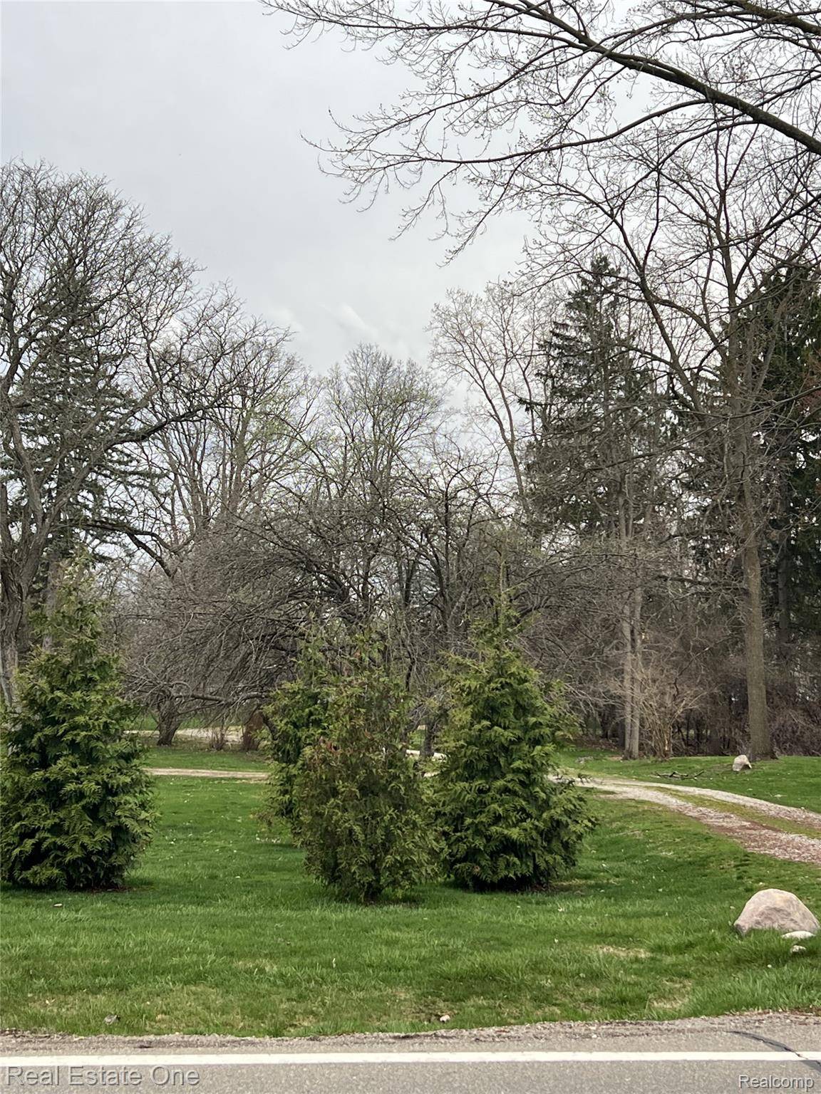 5840 Inkster lot B RD, West Bloomfield Charter Township, MI 48323