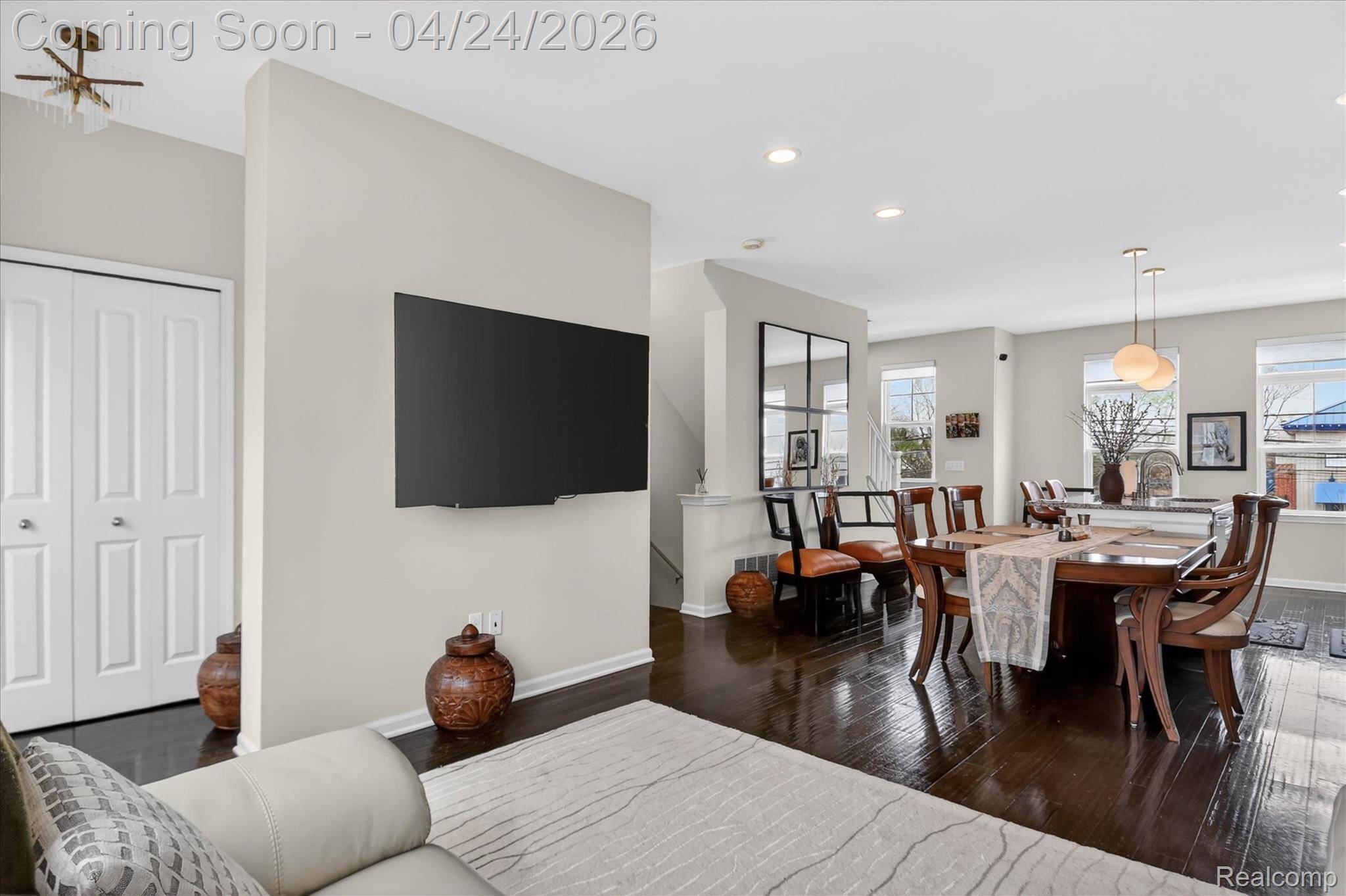 2500 Normandy RD #2, Royal Oak, MI 48073