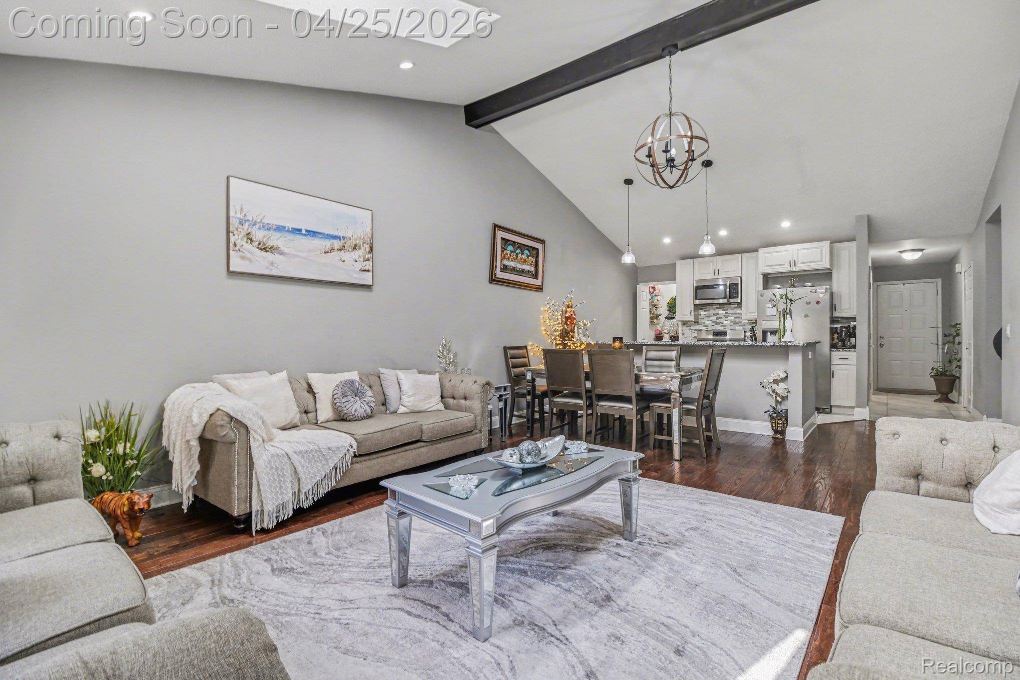 41326 Ambercrest DR, Sterling Heights, MI 48314