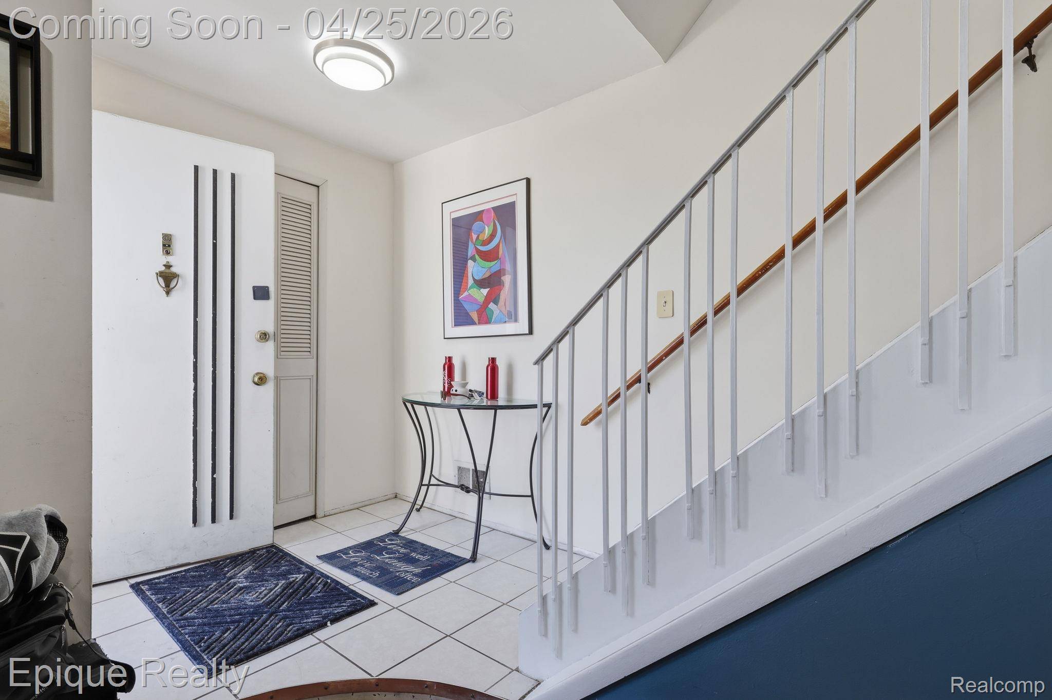 8727 Kennedy CIR #4, Warren, MI 48093