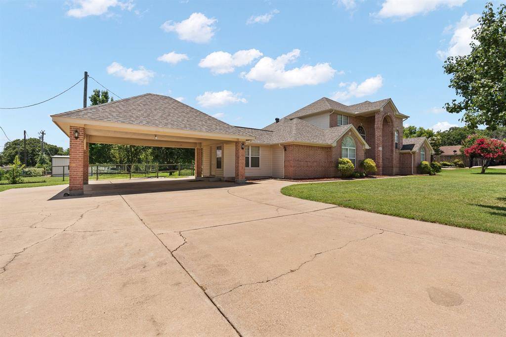 360 Markedstone Road, Burleson, TX 76028