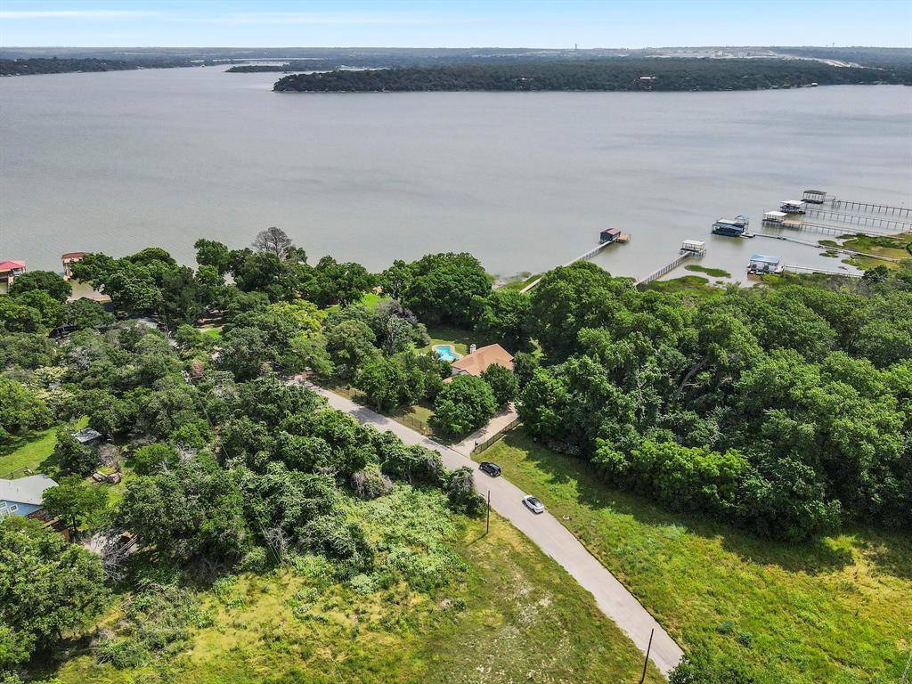 2565 Castle Circle, Fort Worth, TX 76108