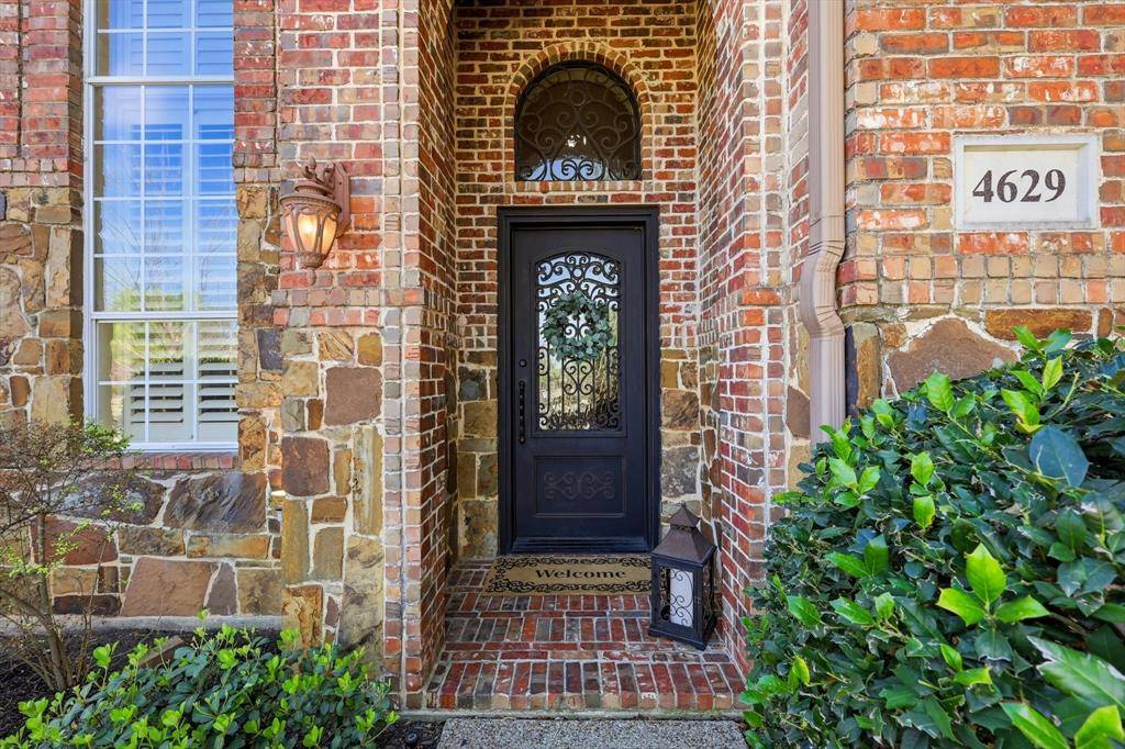 4629 Manor Way, Flower Mound, TX 75028