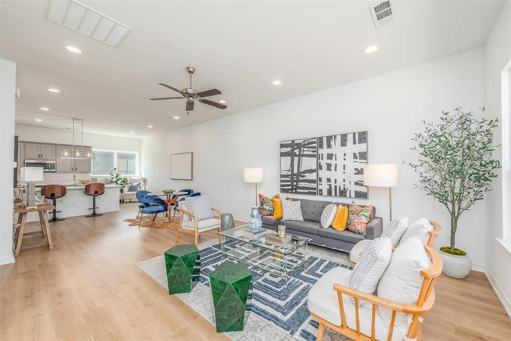 2828 Addison Park Lane, Fort Worth, TX 76110