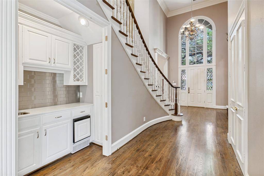 7228 Helsem Bend, Dallas, TX 75230