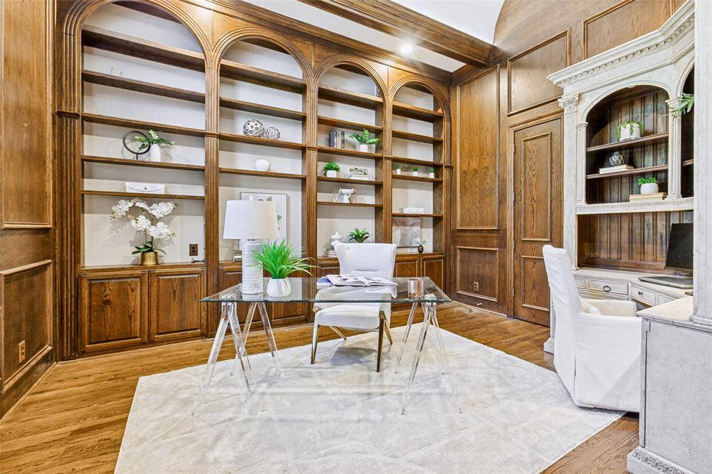 7228 Helsem Bend, Dallas, TX 75230