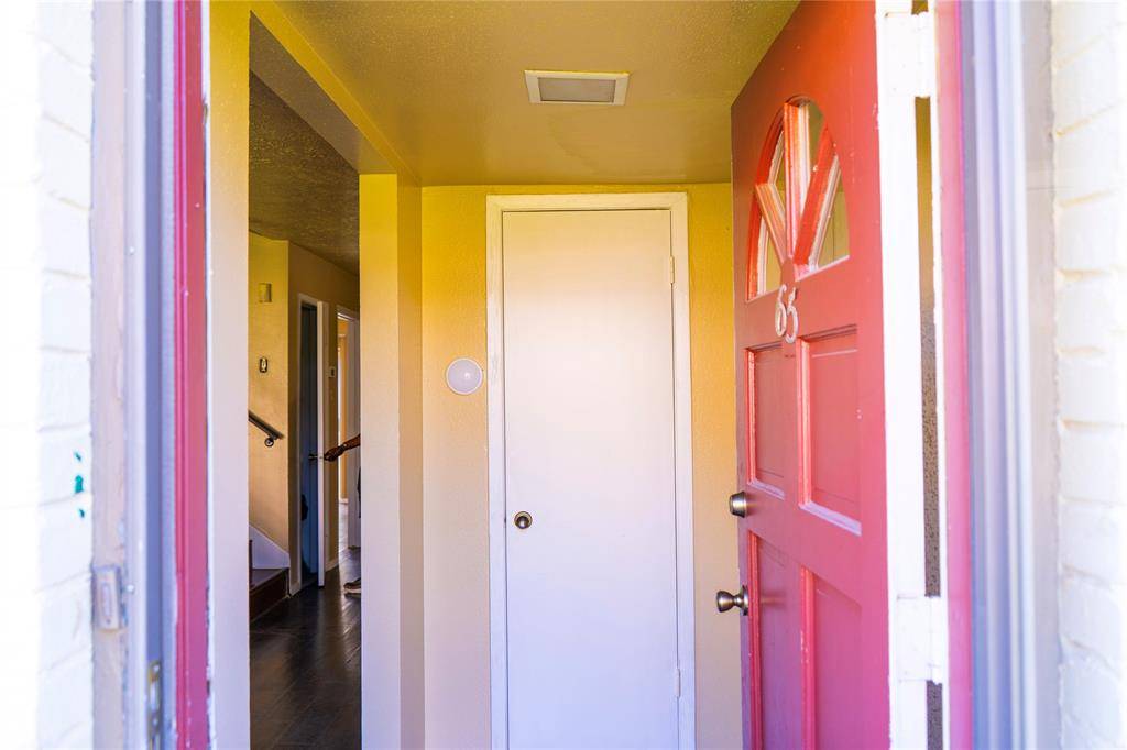 65 W Townhouse Lane #17, Grand Prairie, TX 75052