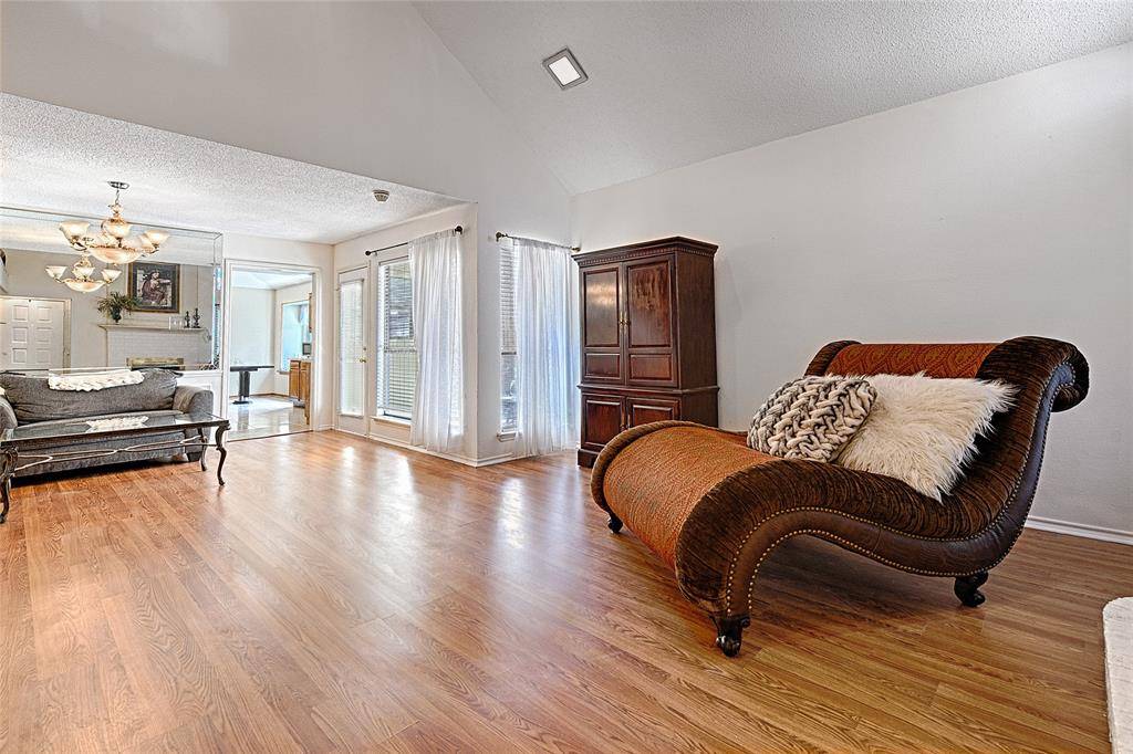 1444 Homestead Lane, Carrollton, TX 75007