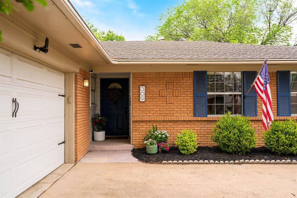 309 Countryside Drive, Irving, TX 75062
