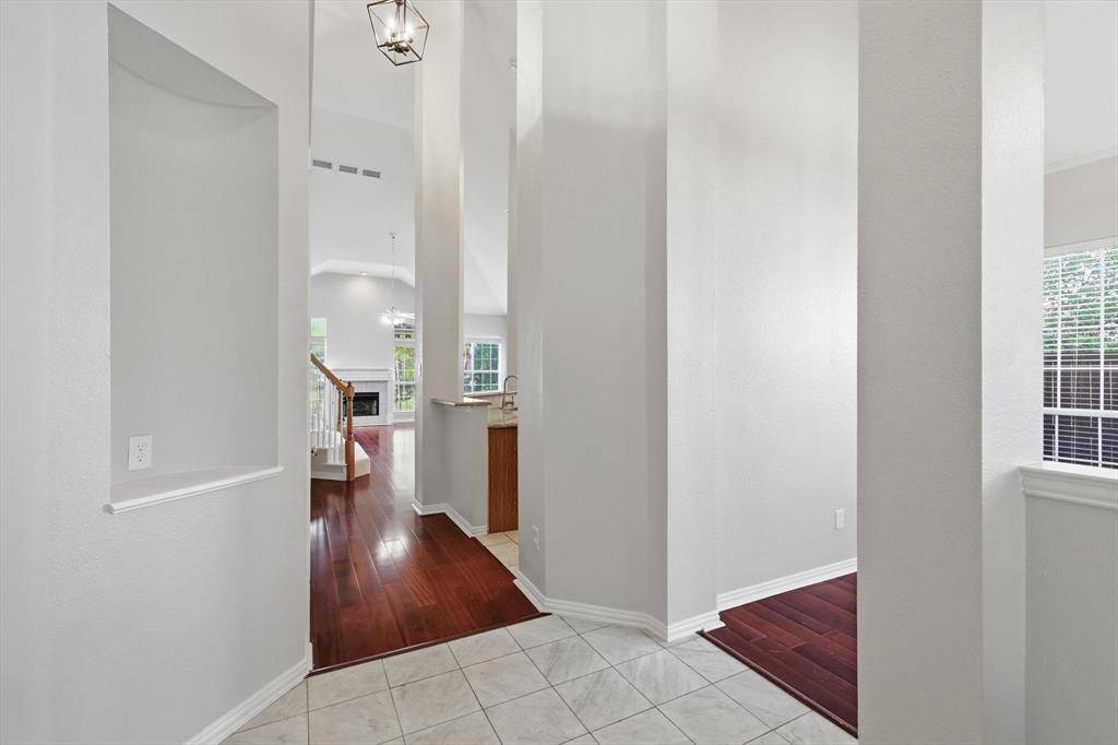 103 Ranch Trail, Irving, TX 75063