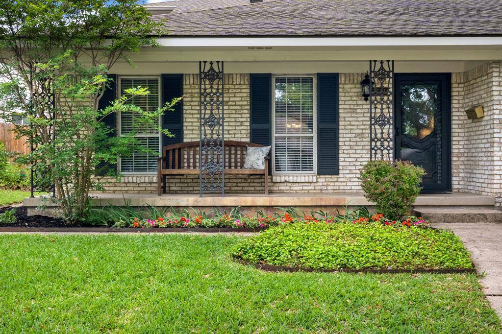 7731 La Sobrina Drive, Dallas, TX 75248