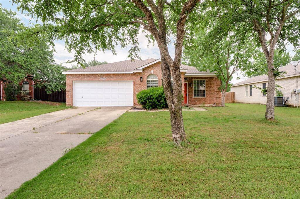 1305 Marble Cove Lane, Denton, TX 76210