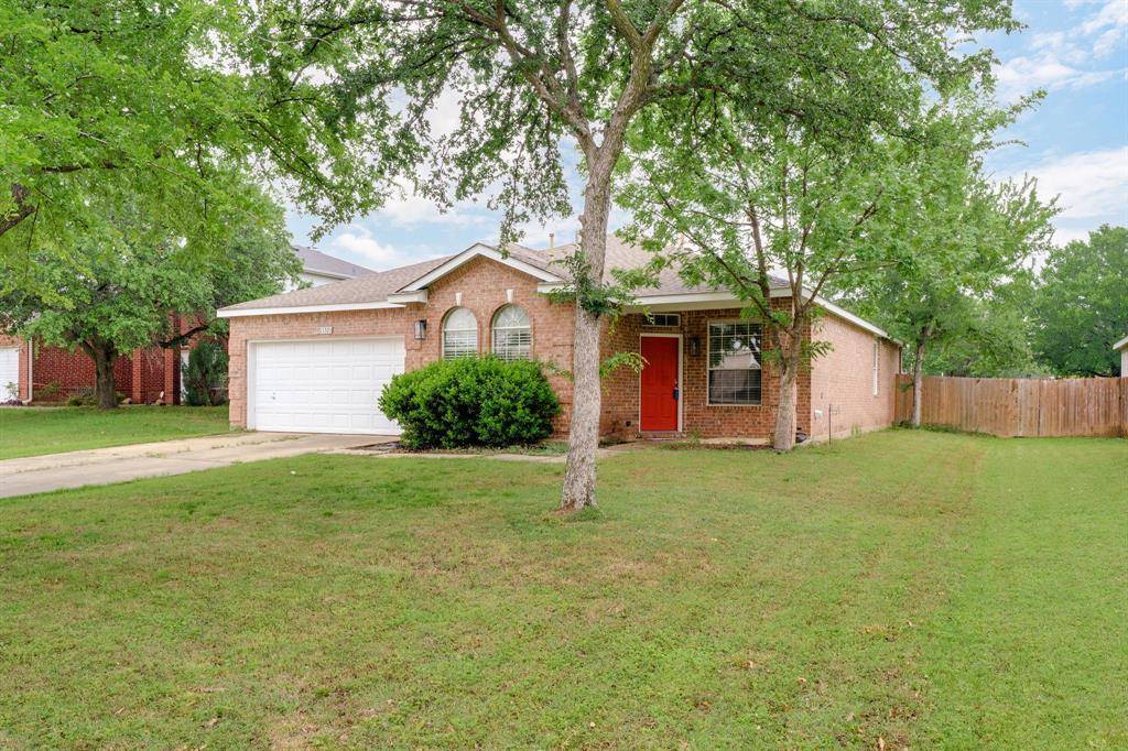 1305 Marble Cove Lane, Denton, TX 76210